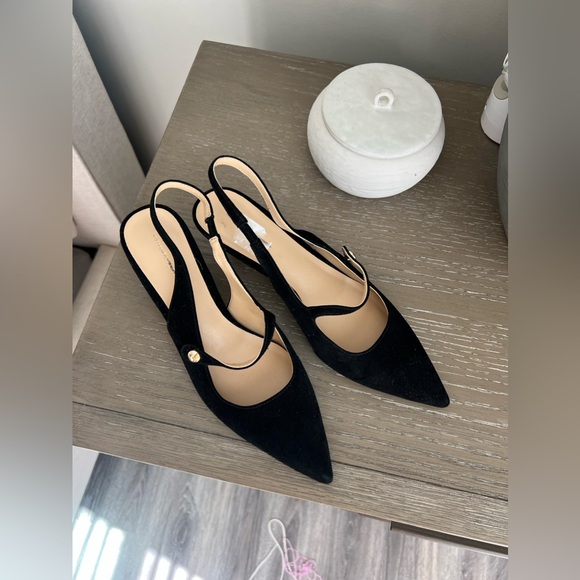 Ann Taylor size 6 black suede kitten heel classic - Picture 4 of 9